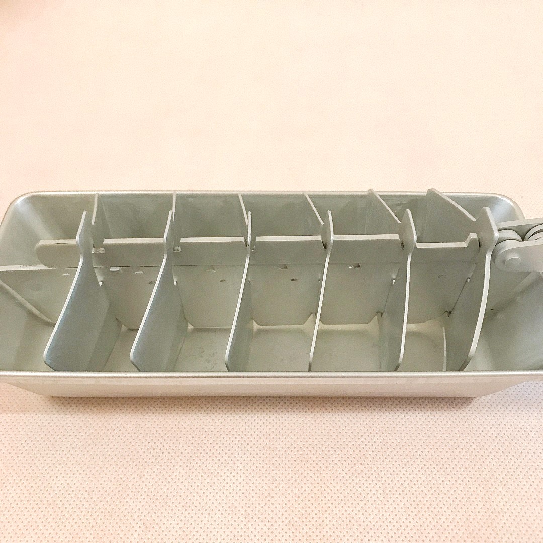 製氷皿まヨコ写真